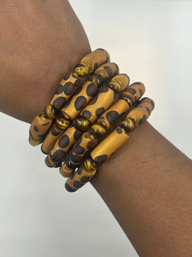 Grounded Leopard